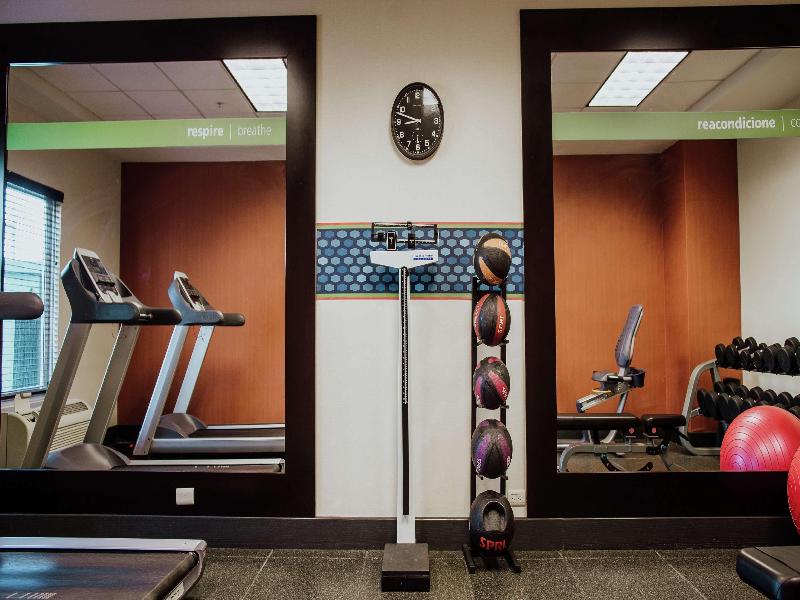 Hampton Inn by Hilton Torreón-Airport Galerías image