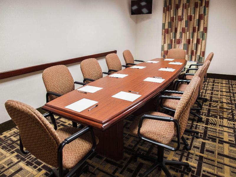 Hampton Inn by Hilton Torreón-Airport Galerías image