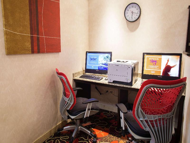 Hampton Inn by Hilton Torreón-Airport Galerías image