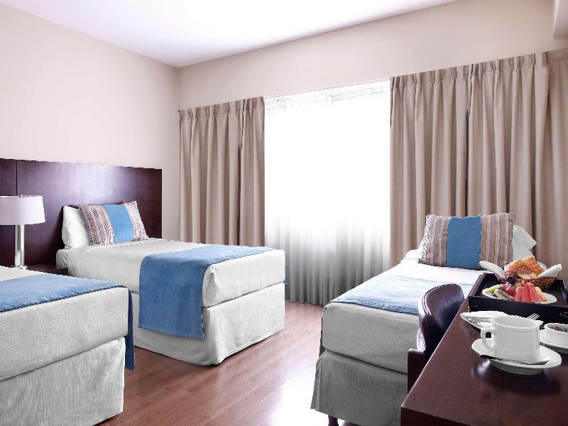 Cyan Hotel de las Americas image