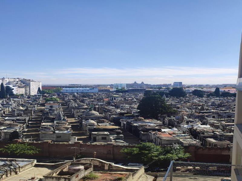 Ayres de Recoleta image