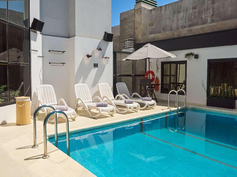 Ramada by Wyndham Buenos Aires Centro image