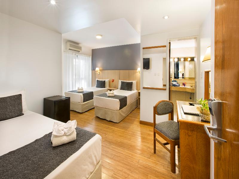 Hotel 525 Sheltown image