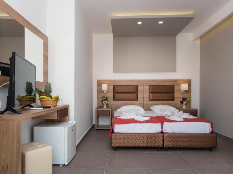 Porto Plazza Hotel image
