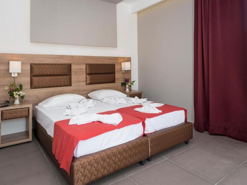Porto Plazza Hotel image