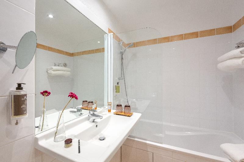 Best Western Plus Hotel La Marina image
