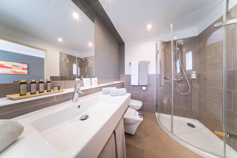  OCEANO HEALTH SPA HOTEL image