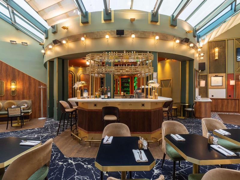 Nest Hotel Paris la Défense - MGallery Collection image