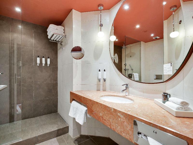 Nest Hotel Paris la Defense - MGallery Collection image