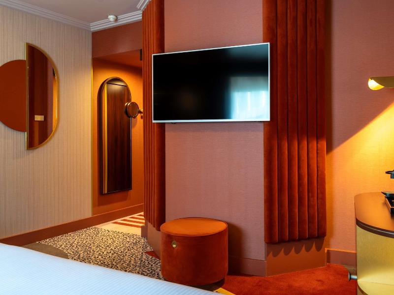 Nest Hotel Paris la Défense - MGallery Collection image