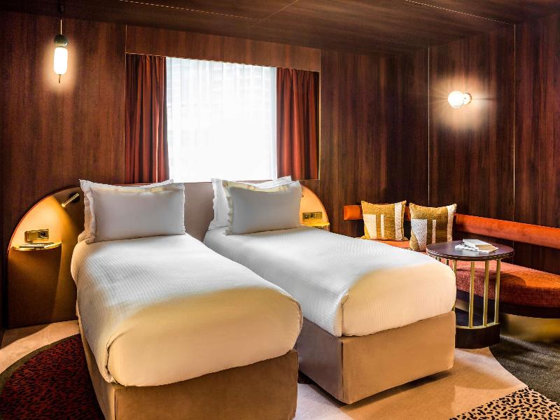 Nest Hotel Paris la Défense - MGallery Collection image
