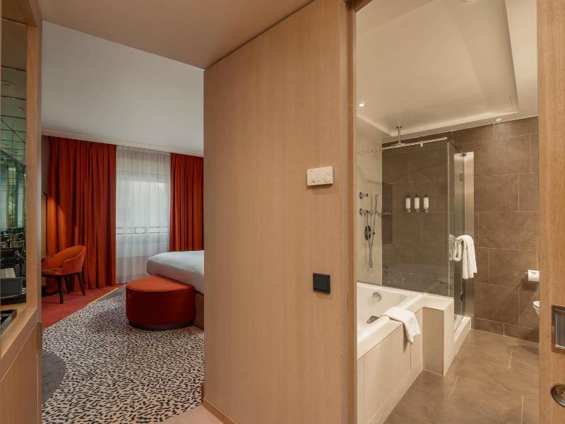 Nest Hotel Paris la Defense - MGallery Collection image