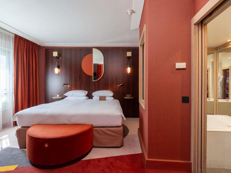 Nest Hotel Paris la Defense - MGallery Collection image