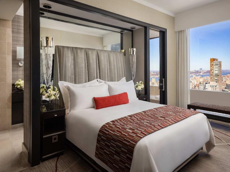 Mandarin Oriental New York image