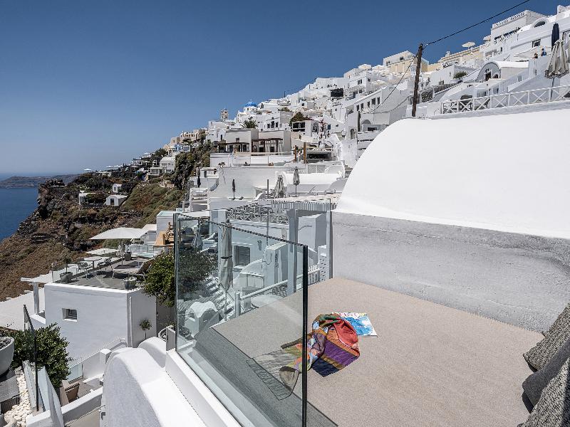 On The Rocks - Small Luxury Hotels of the World image
