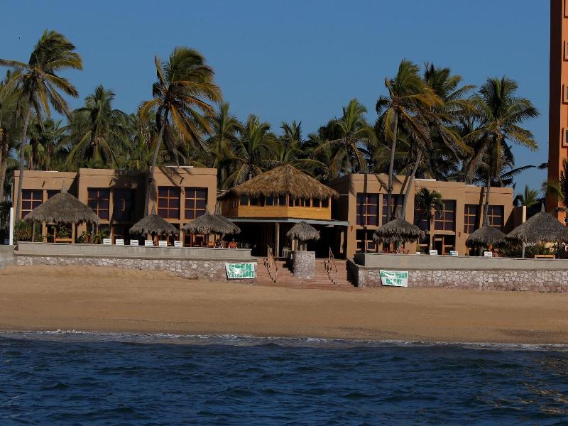 Villas El Rancho Green Resort  image