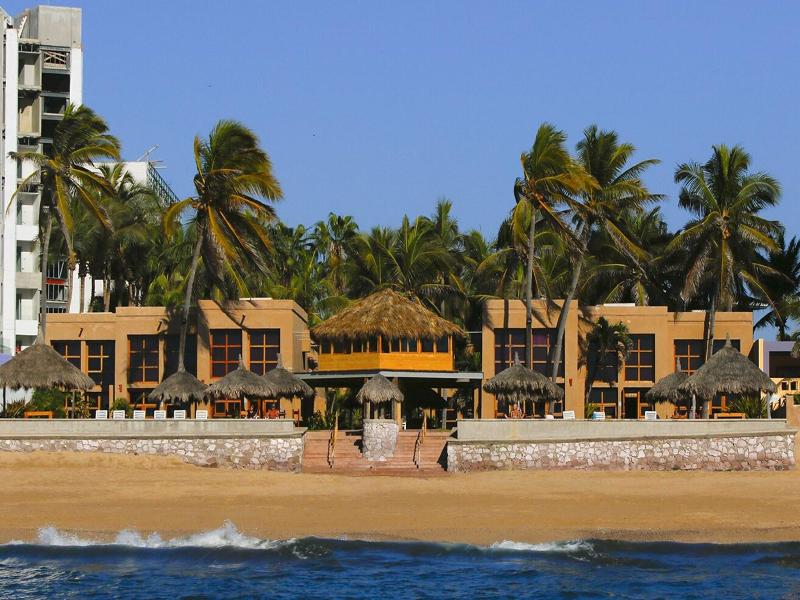 Villas El Rancho Green Resort  image