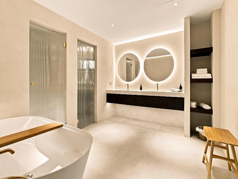 Rotana La Reserva  image