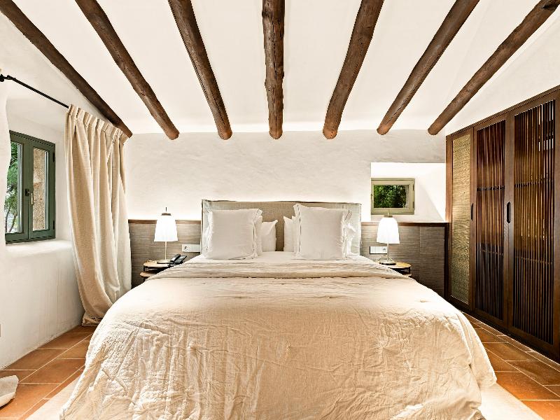 Rotana La Reserva  image
