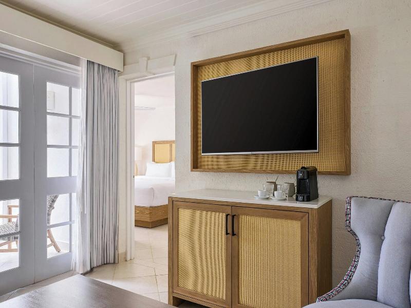 Treasure Beach Hotel image