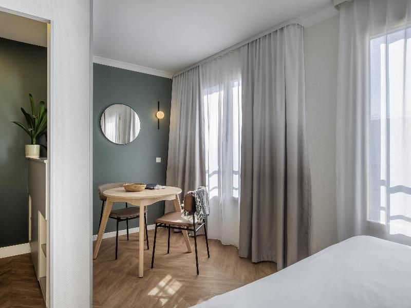 Adagio Aparthotel Paris Buttes Chaumont image