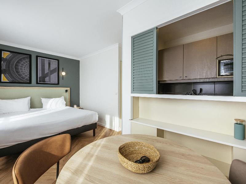 Adagio Aparthotel Paris Buttes Chaumont image
