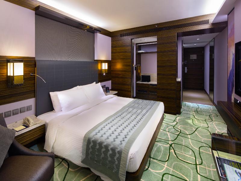 New World Millennium Hong Kong Hotel image