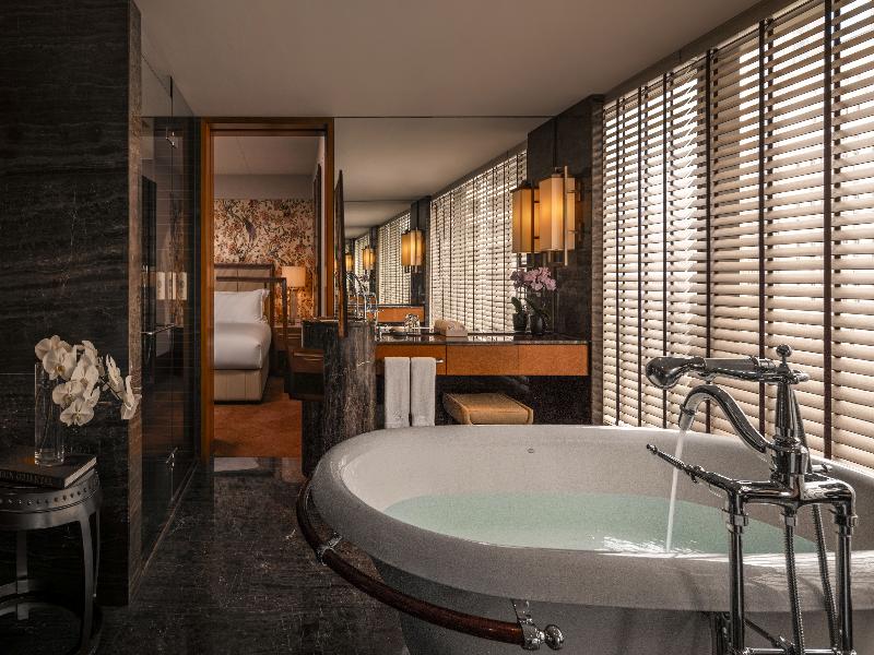 Mandarin Oriental Hong Kong image