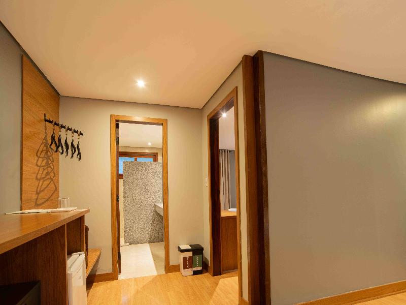 Zagaia Eco Resort image