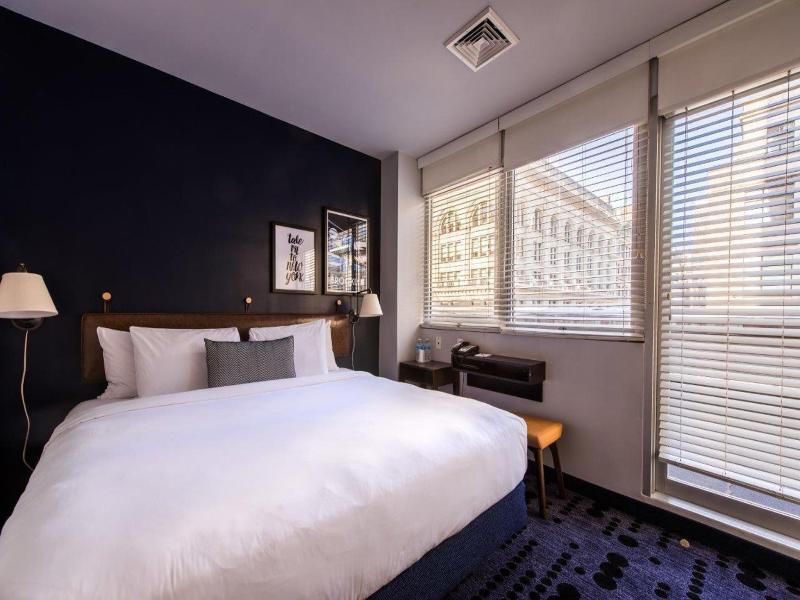U Hotel Fifth Avenue image