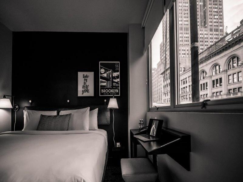 U Hotel Fifth Avenue image