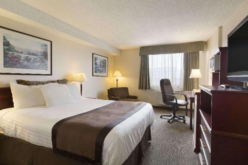 Travelodge Hotel Vancouver Airport