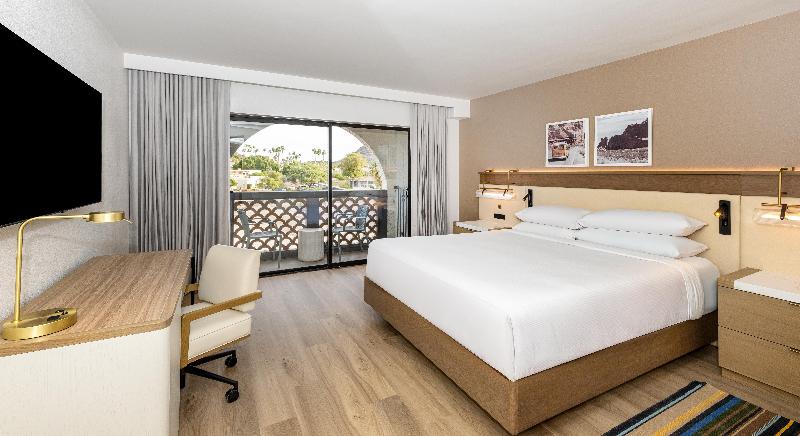 Hilton Phoenix Resort at the Peak image