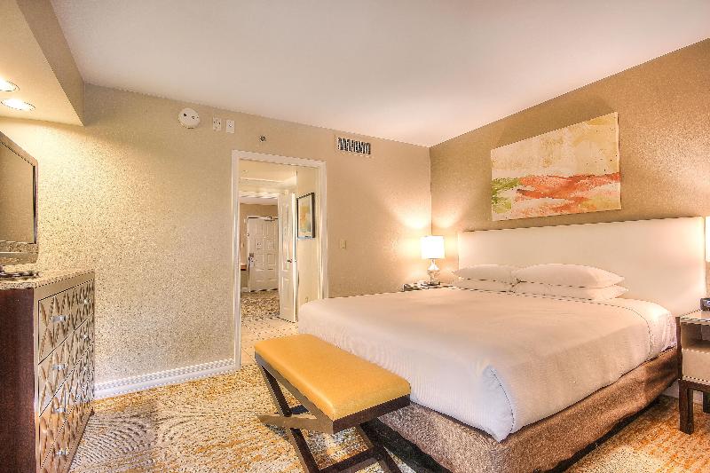 Hilton Phoenix Resort at the Peak image
