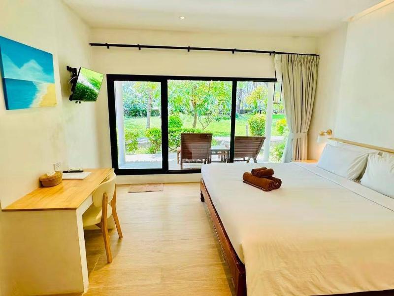 Twin Bay Resort image
