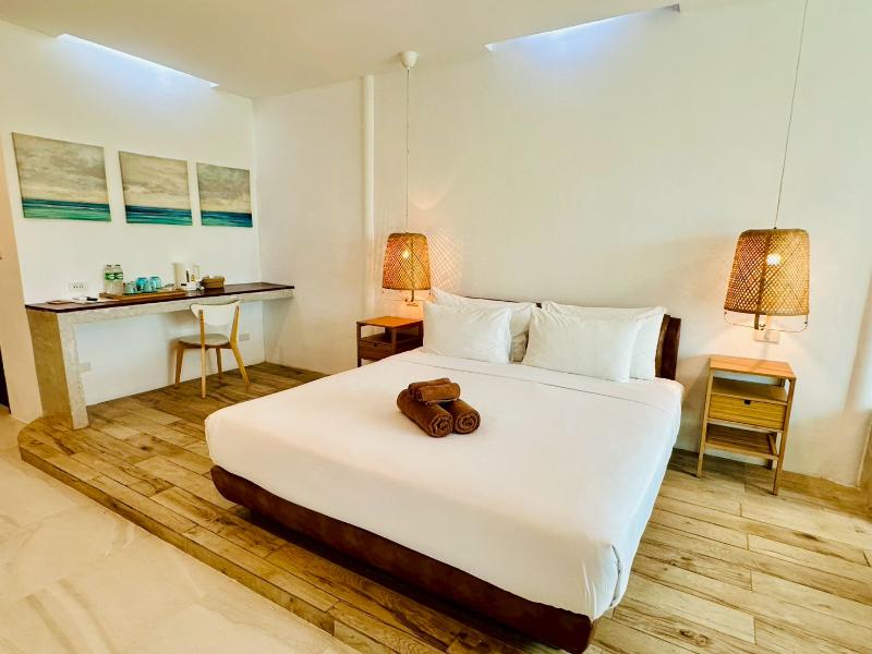 Twin Bay Resort image
