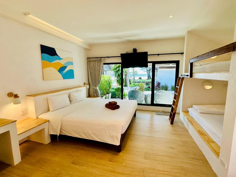 Twin Bay Resort image