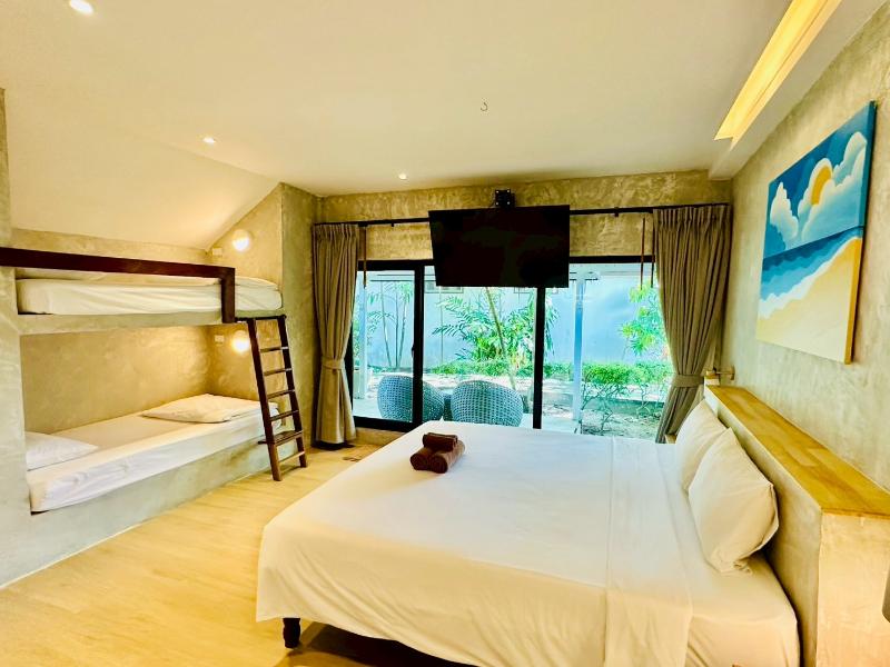 Twin Bay Resort image