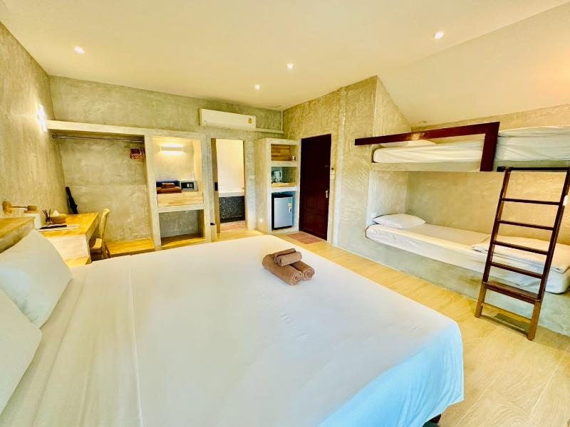 Twin Bay Resort image