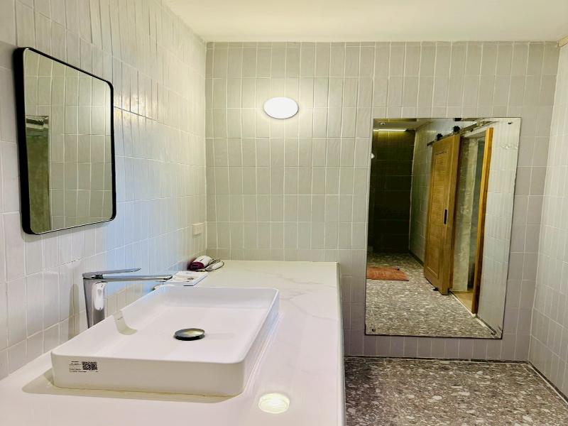 Twin Bay Resort image