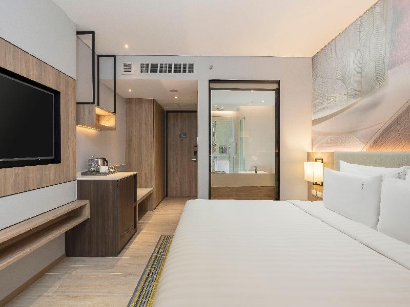 Holiday Inn Resort Krabi Ao Nang Beach image