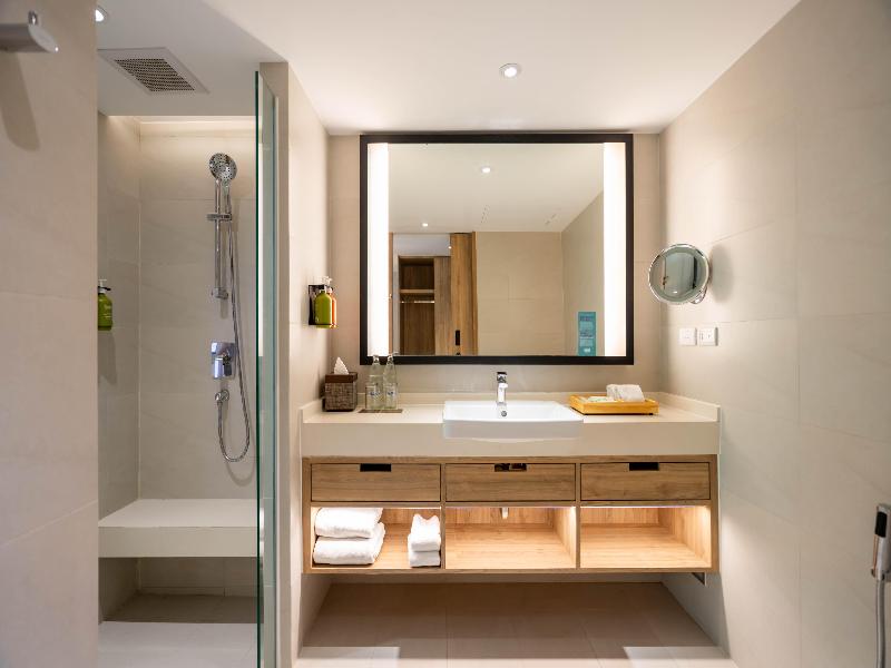 Holiday Inn Resort Krabi Ao Nang Beach image