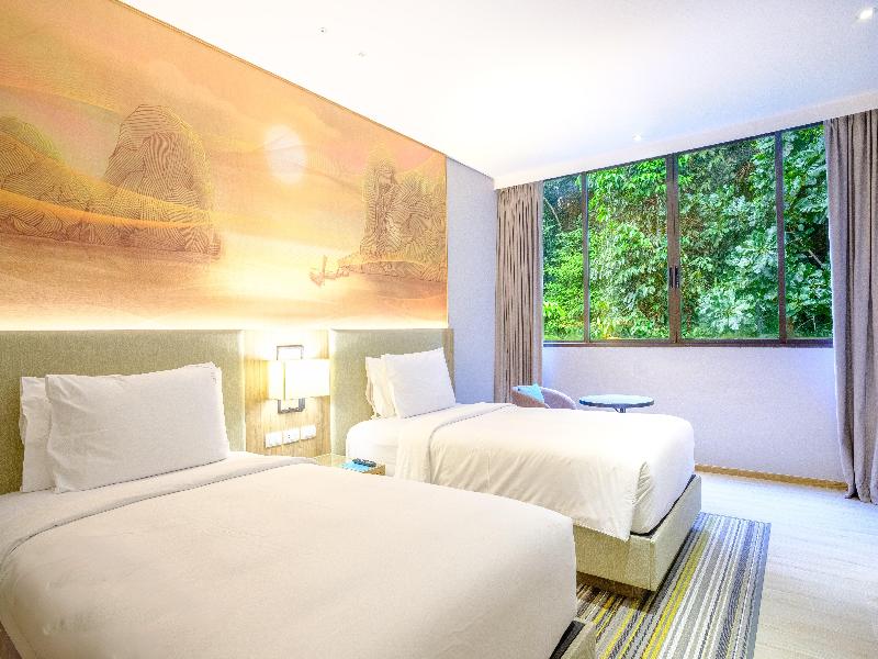 Holiday Inn Resort Krabi Ao Nang Beach image
