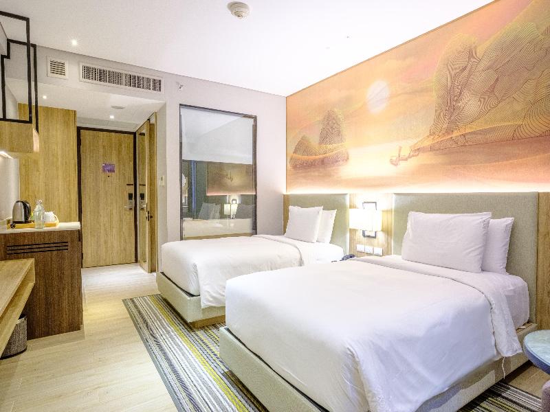 Holiday Inn Resort Krabi Ao Nang Beach image