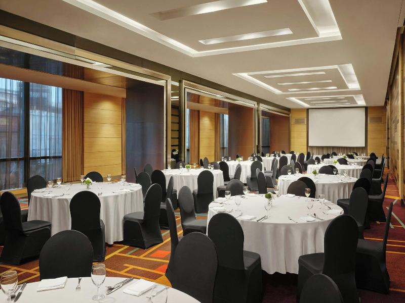 Jubilee Prestige Hotel Ratchadapisek image
