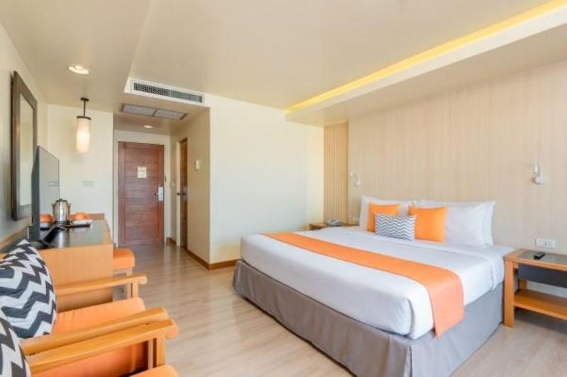 Sunshine Hotel & Residences image