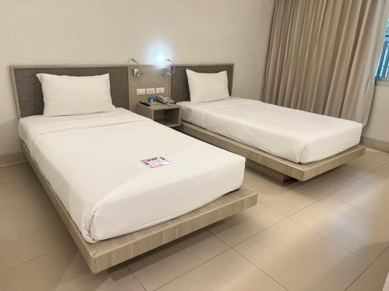 Sunshine Hotel & Residences image