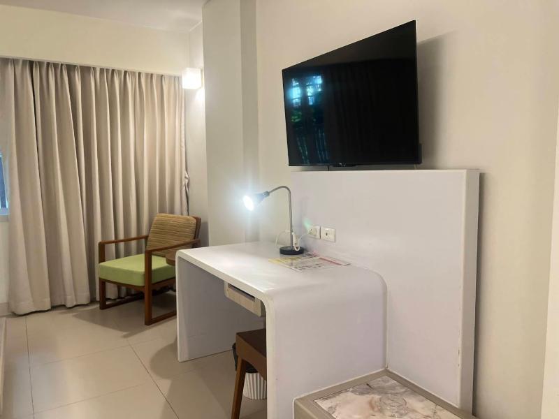 Sunshine Hotel & Residences image