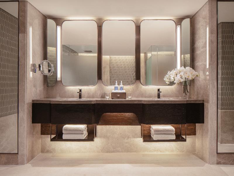 Anantara Siam Bangkok image