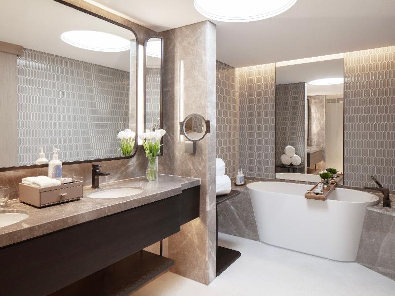 Anantara Siam Bangkok image